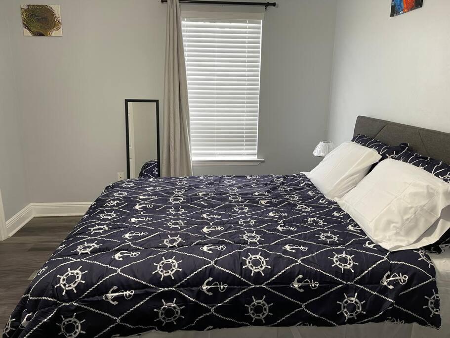 Cheerful 3-Bedrooms With Free Parking On Premises タラハシー エクステリア 写真