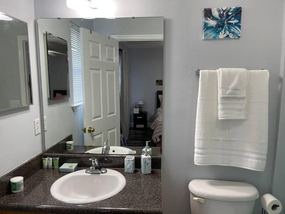 Cheerful 3-Bedrooms With Free Parking On Premises タラハシー エクステリア 写真