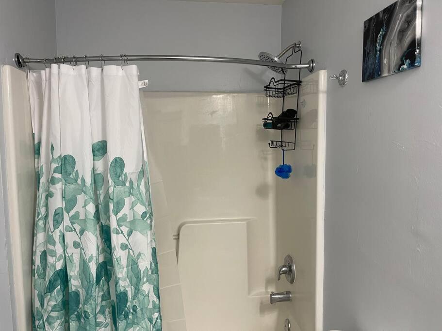 Cheerful 3-Bedrooms With Free Parking On Premises タラハシー エクステリア 写真